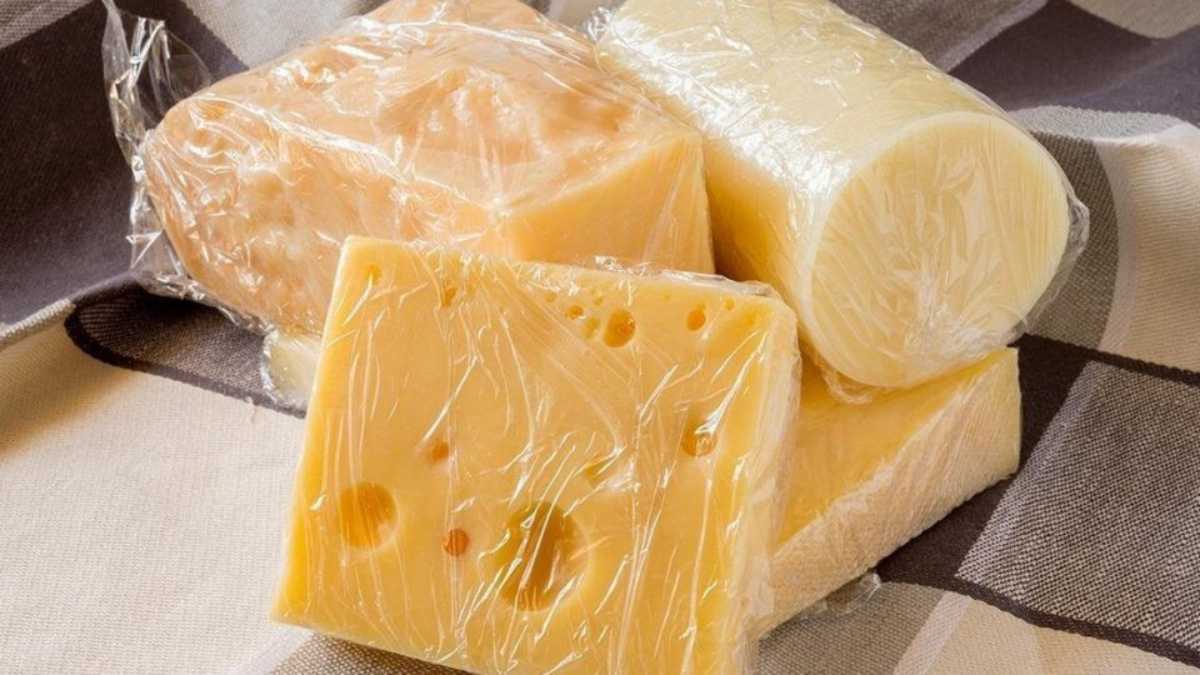 How to Keep Cheese Fresh and Mold Free