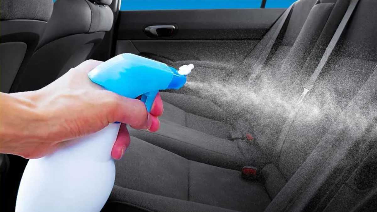 How to Remove Bad Smells from Your Car
