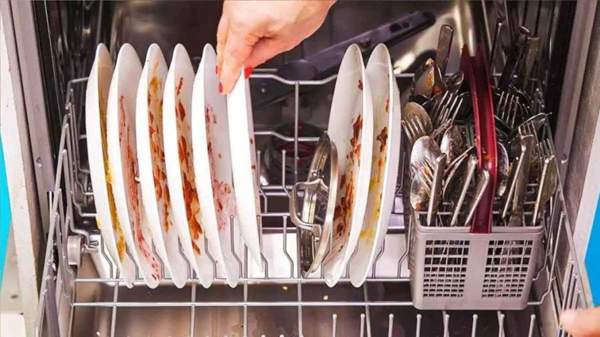 The Mistake Everyone Makes With the Dishwasher