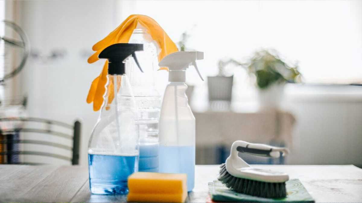 5 Things You Should Clean Every Single Week