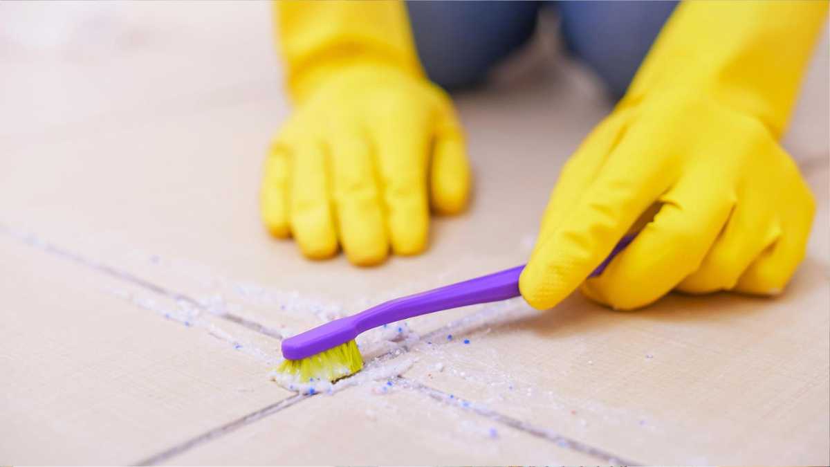 Home Remedies Quickly Make Floor Tiles Bright and Clean Again