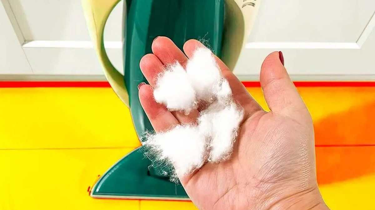 Put Absorbent Cotton In The Vacuum Cleaner: It Solves A Common Problem