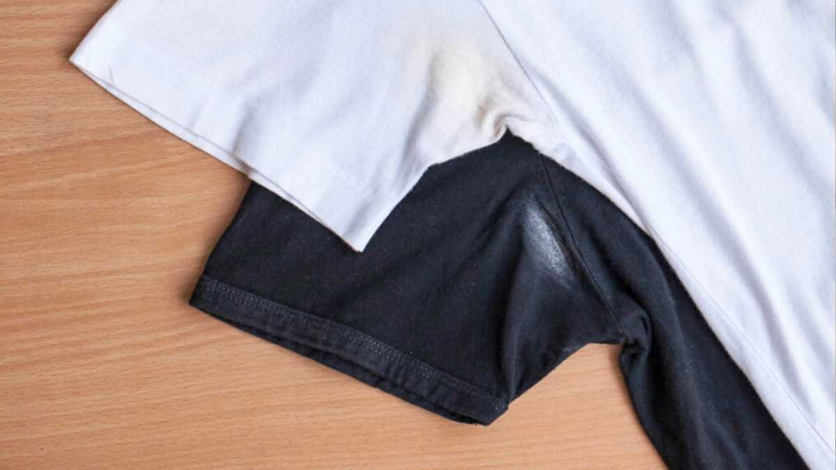 How to remove deodorant stains from clothes