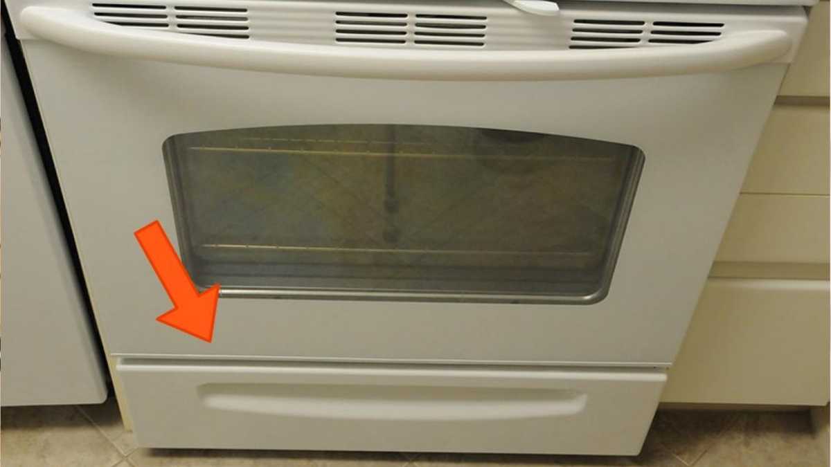 Drawer under the stove: this is its true function