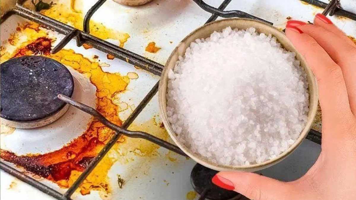 How to Clean a Stovetop to Get Rid of Grease and Stains