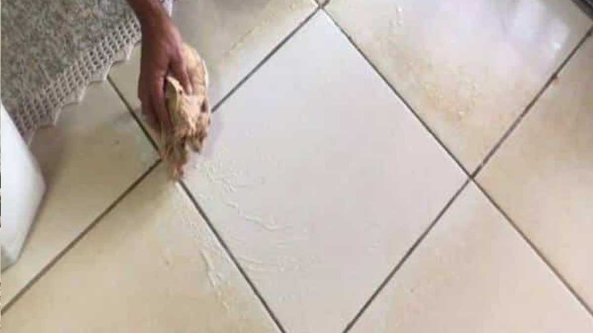 How to clean and shine tiles?