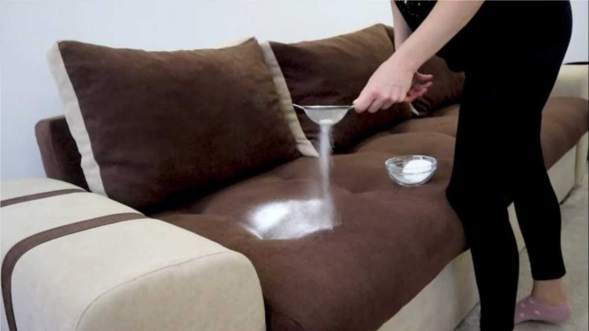 Sprinkle it on sofas and carpets: Everything smells clean and everything is disinfected!