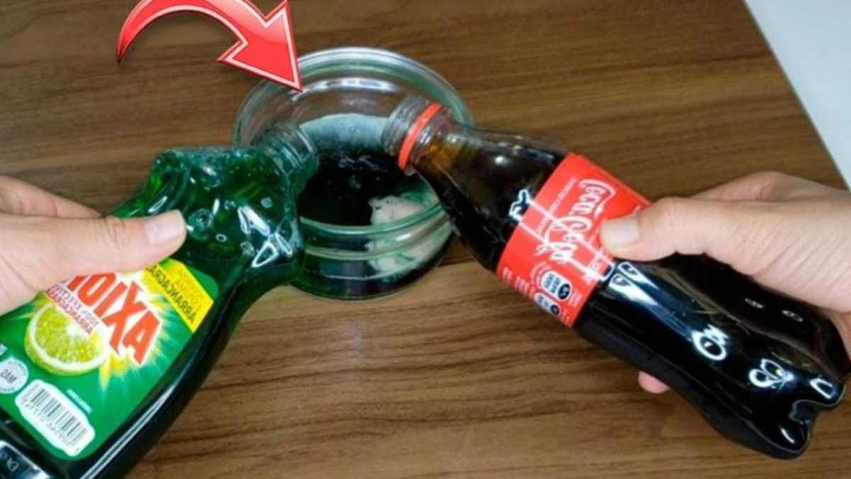 Mix dish soap with cola and you'll never use another recipe again