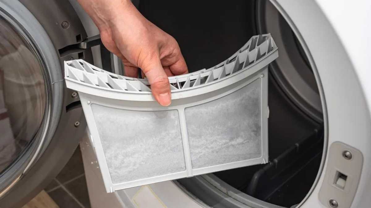 6 Tips for Keeping Your Dryer Alive