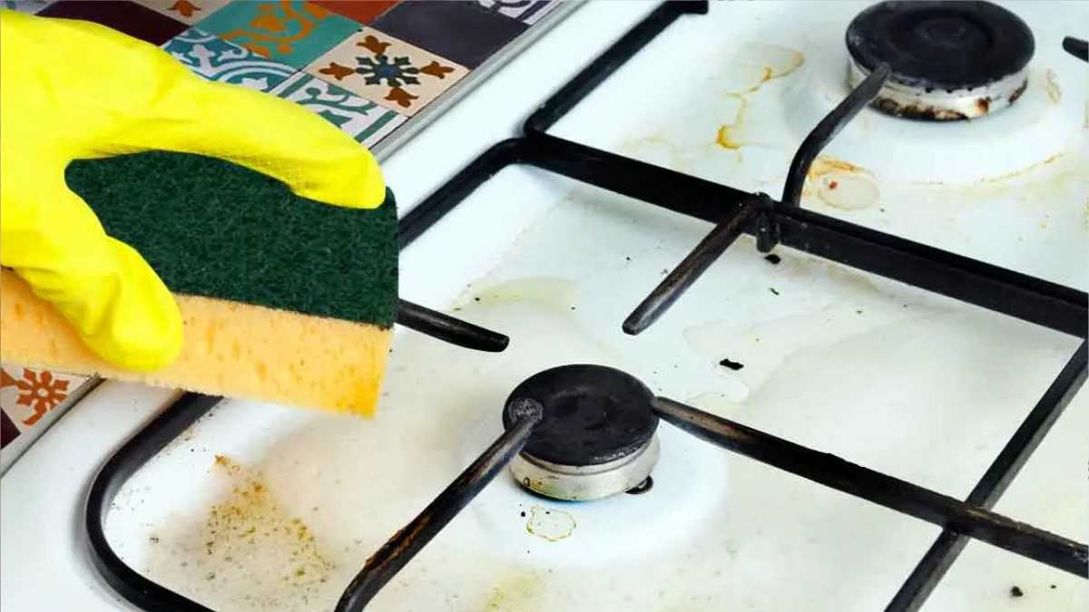 Clever Ways to Clean your Home With Baking Soda