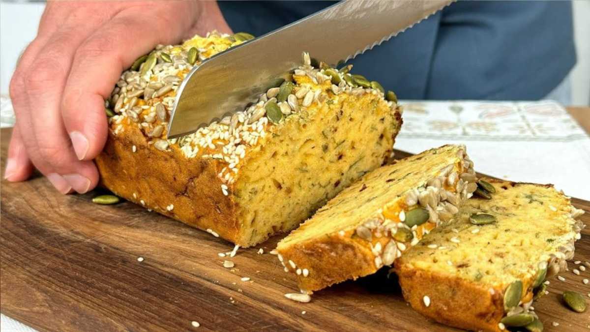 Delicious Gluten-Free Bread with Rice and Corn Flour