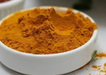 How to get rid of turmeric stains