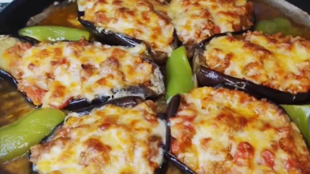 Baked Stuffed Eggplants