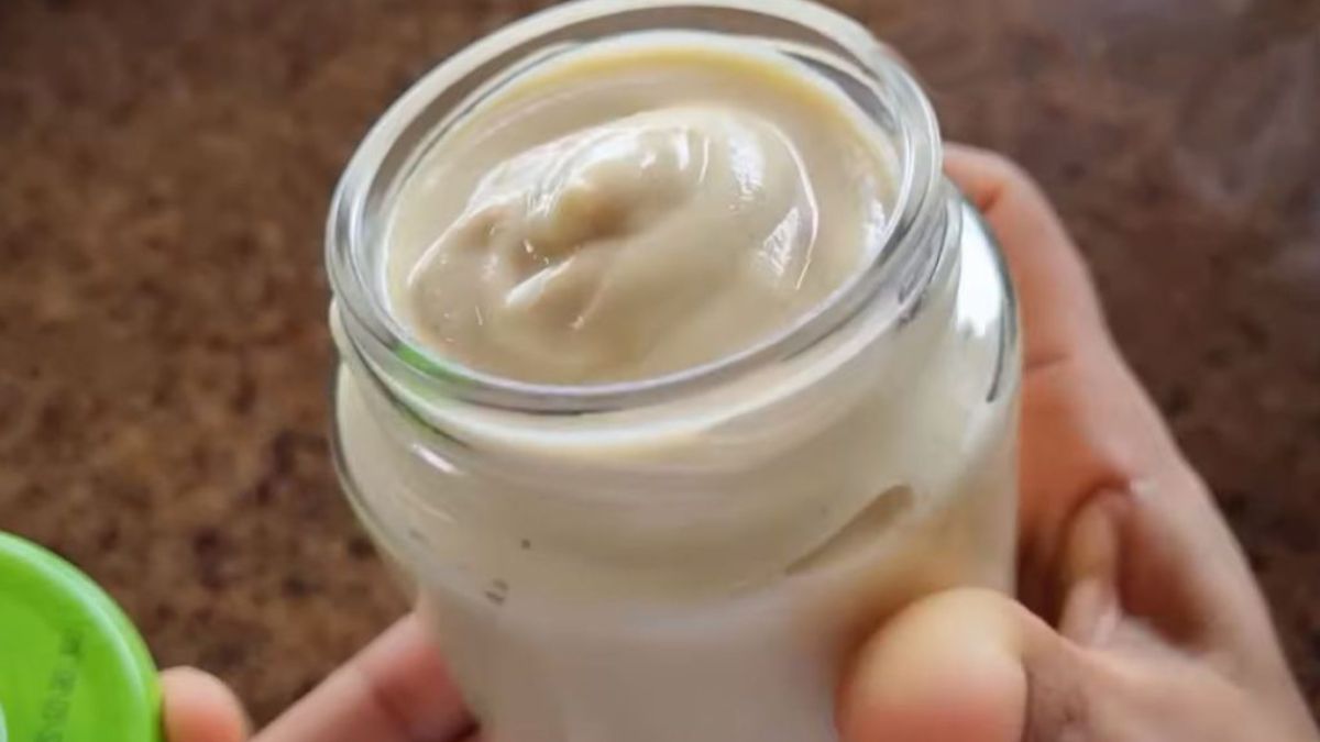 Healthy Chickpea Mayonnaise