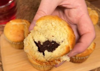 Healthy Gluten-Free Almond Flour Cupcakes with Hazelnut Filling