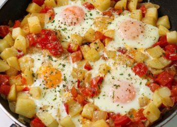 Sunny-Side Up Egg Skillet with Potatoes and Tomatoes