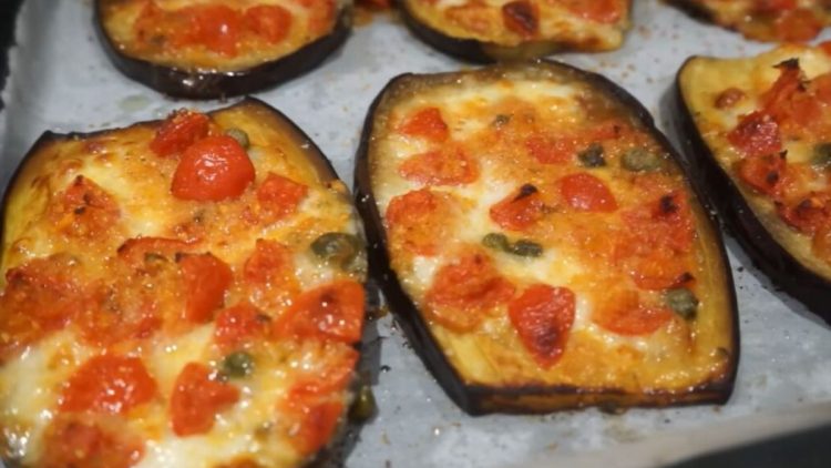 Baked stuffed eggplant