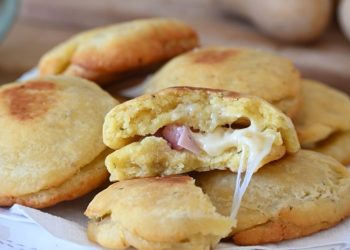 Cheesy Ham and Potato Fritters