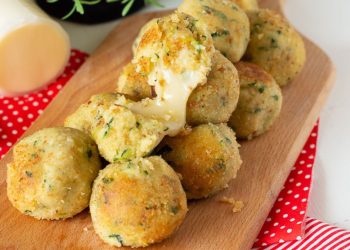 Cheesy Potato and Zucchini Croquettes