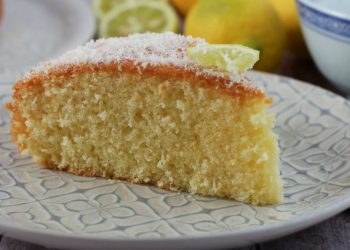 Coconut and Lemon Cake