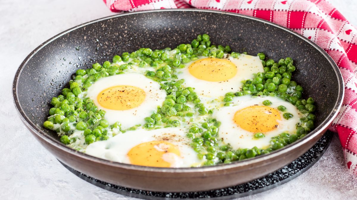 Green Pea Paradise with Golden Yolk Islands