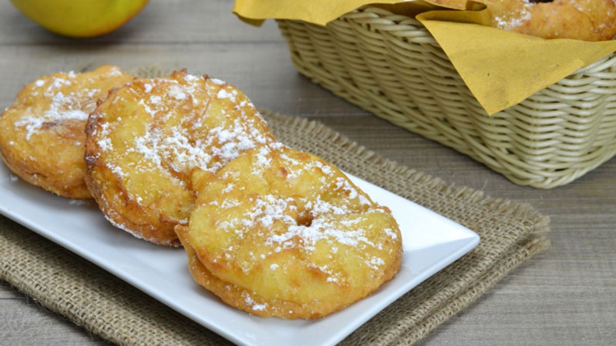 Mom's Apple Fritters