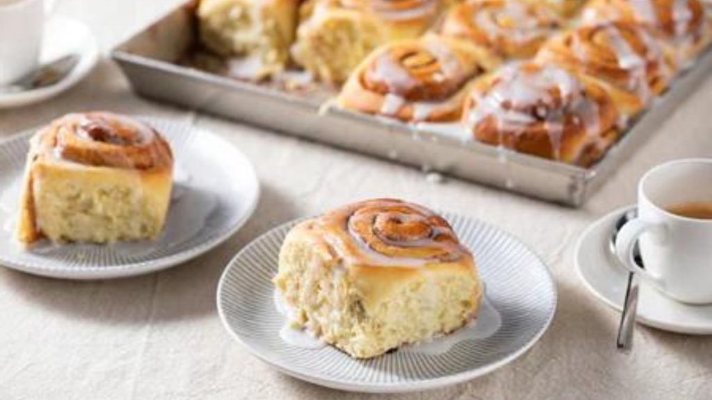 The Best Cinnamon rolls