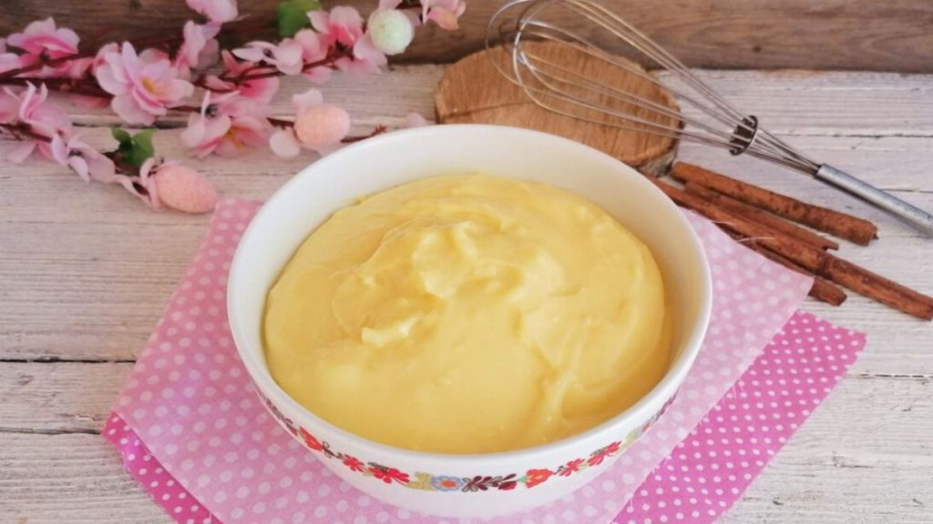 Eggless Velvety "Mock" Custard