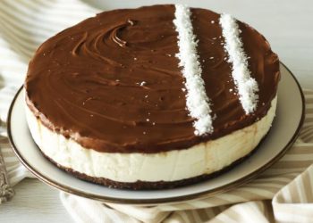 Coconut Nutella Cheesecake