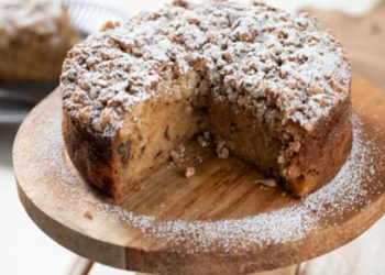 The Best Apple Crumb Cake